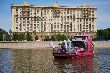 Как менялись Лужники и росли небоскрёбы Сити